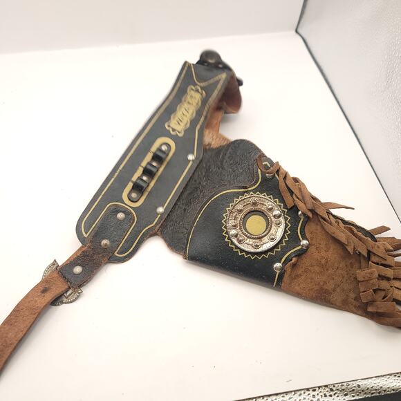 Wyatt Earp Leather Cap Gun Holster and Deputy Sheriff Star - Picture 5 of 7